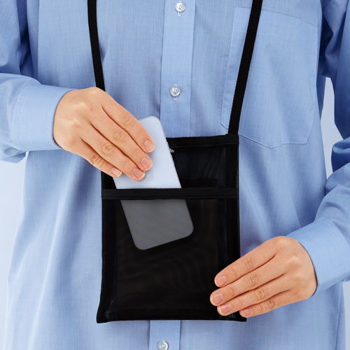 プラシャープ・フロントポケット付きメッシュサコッシュ