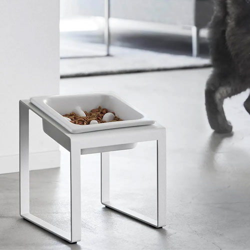 山崎実業 Yamazaki 早食い防止ペットフードボウルスタンド タワー 斜めハイタイプ