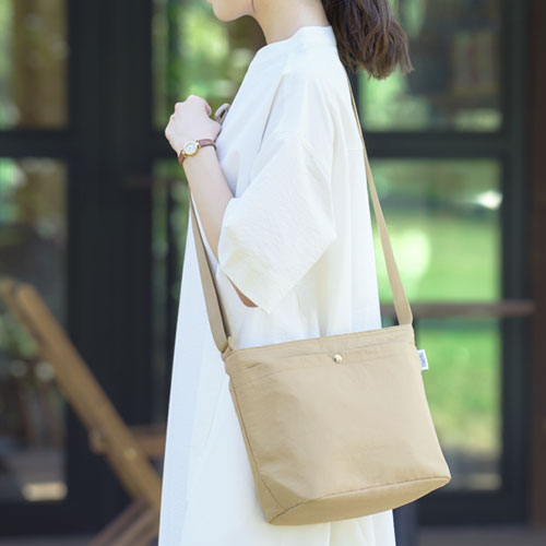 THERMOS 保冷ショルダーバッグ 7L