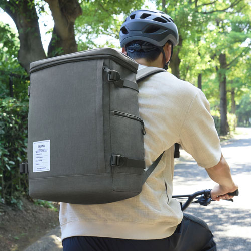 THERMOS 保冷バックパック 25L
