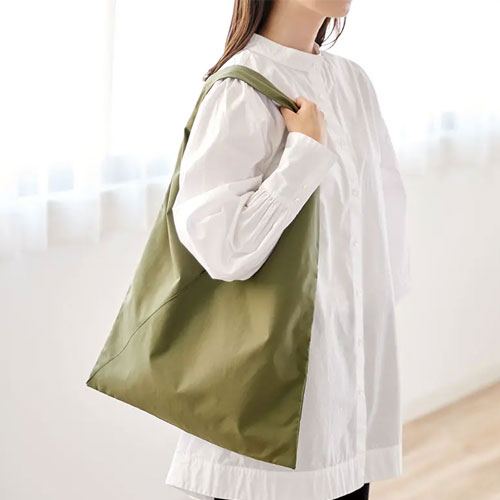 トライアングルトートバッグ