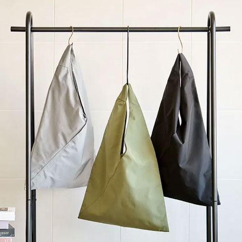 トライアングルトートバッグ