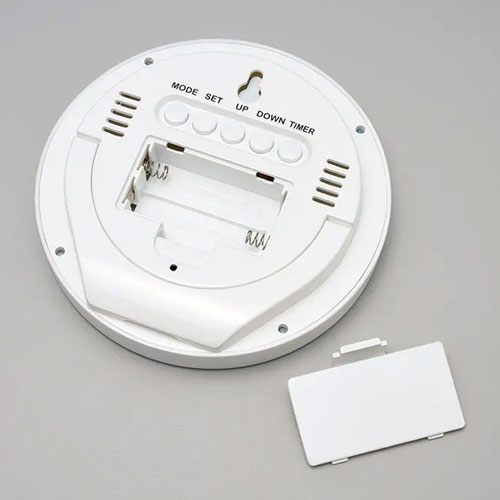 表示が見やすい丸時計