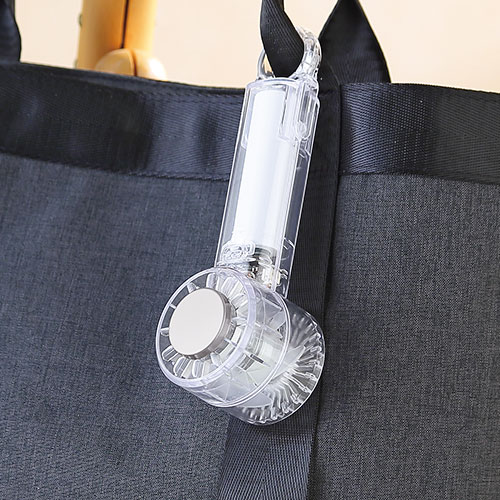 クリアペルチェハンディファン（カラビナ付き）