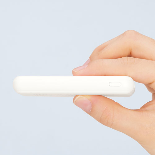 薄型軽量 急速充電モバイルバッテリー5000
