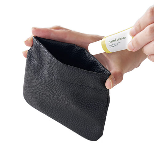 カラモ レザー調バネ式ミニポーチ