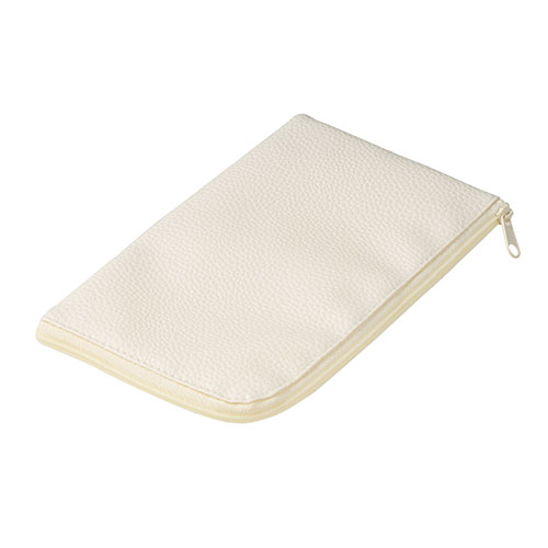 カラモ レザー調Ｌ字ファスナーポーチ