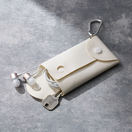 カラモ レザー調マルチケース