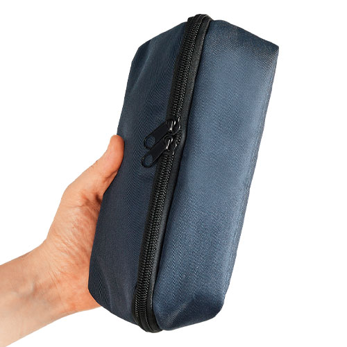 パッ！と広がるたっぷりポーチ